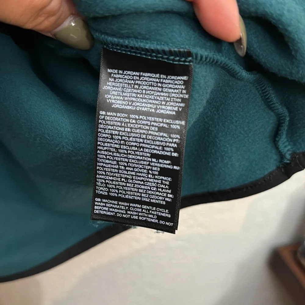 NWT The North Face Glacier Fleece Sweater 1/4 Zip in Green